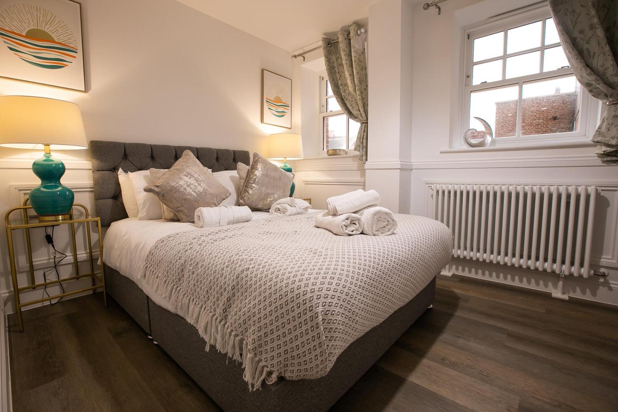 The Burlington Collection Apartment
